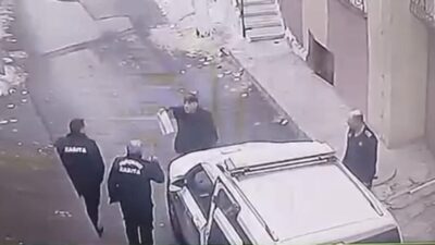 Vehbi DEMİR – İhsan DÖRTKARDEŞ / İSTANBUL, – Küçükçekmece’de kaldırımı