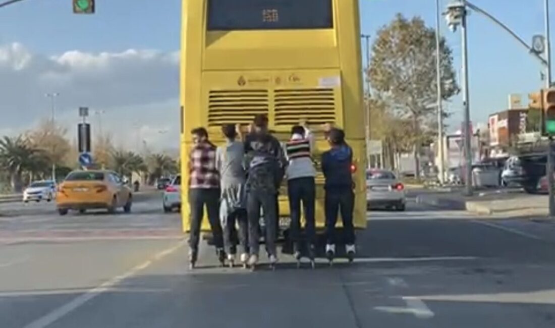 Mert ORDU/İSTANBUL, – MALTEPE’de patenli 6 kişi seyir halindeki İETT