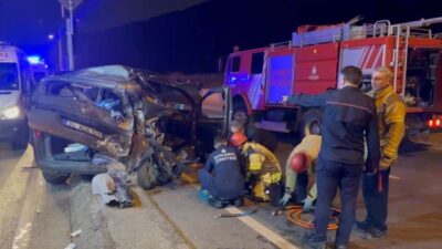 Mehmet Kaan KURT/İSTANBUL, – MALTEPE’de 4 aracın karıştığı zincirleme kazada