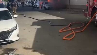 MEKSİKA, – MEKSİKA’nın kuzeybatısında bir markette çıkan yangında 23 kişi