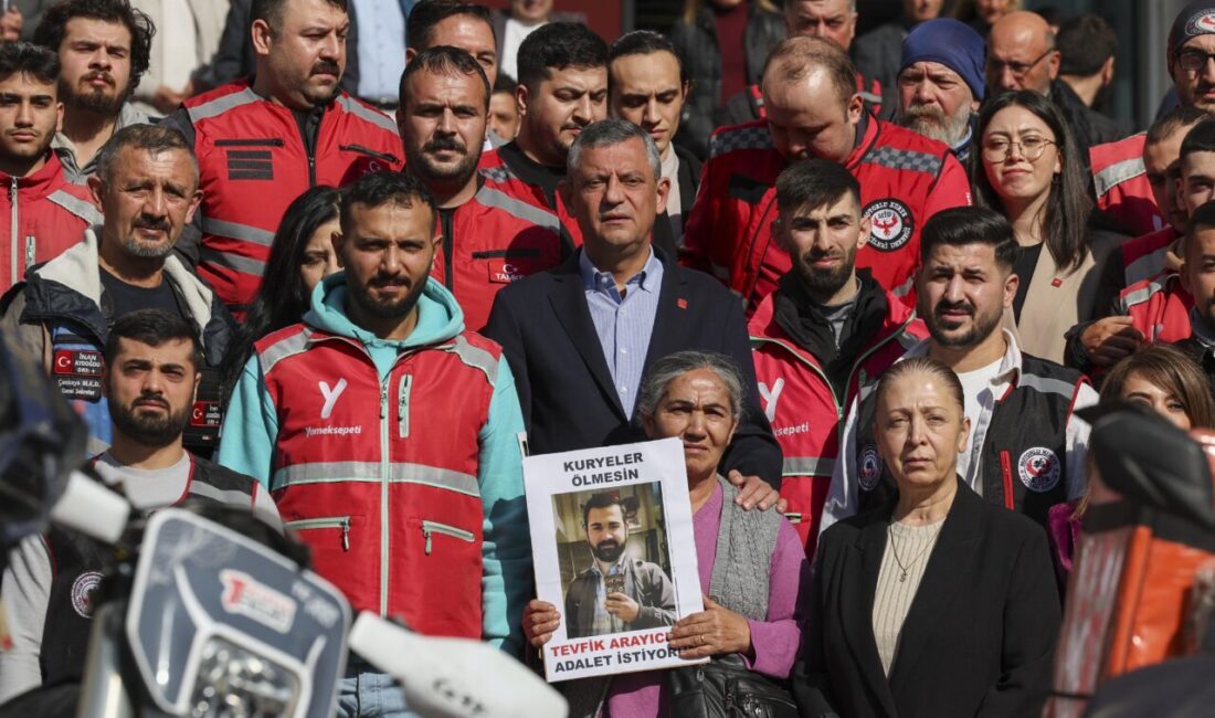 Aybala MELEK/ANKARA, – CHP Genel Başkanı Özgür Özel, ‘Emeğin Türkiye’si