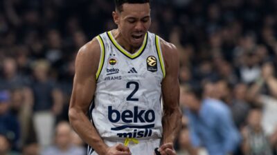 İSTANBUL, – SALON: Belgrade Arena HAKEMLER: Mehdi Difallah, Emilio Perez,