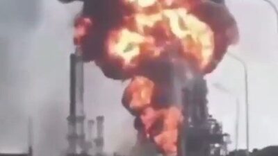 VENEZUELA, – VENEZUELA’da bir petrol tesisinde patlama meydana geldiği bildirildi.