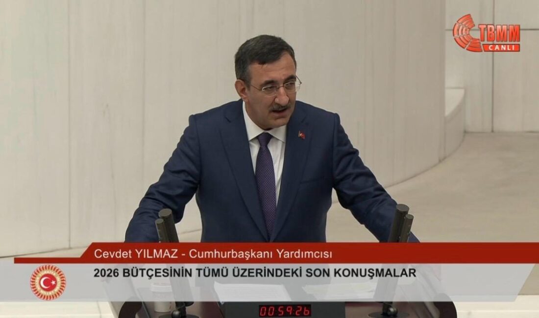 CEVDET YILMAZ: ÜRETİM GÜCÜMÜZÜN DAYANIKLILIĞINI KANITLAMIŞTIR Siyasi parti gruplarının değerlendirmelerinin