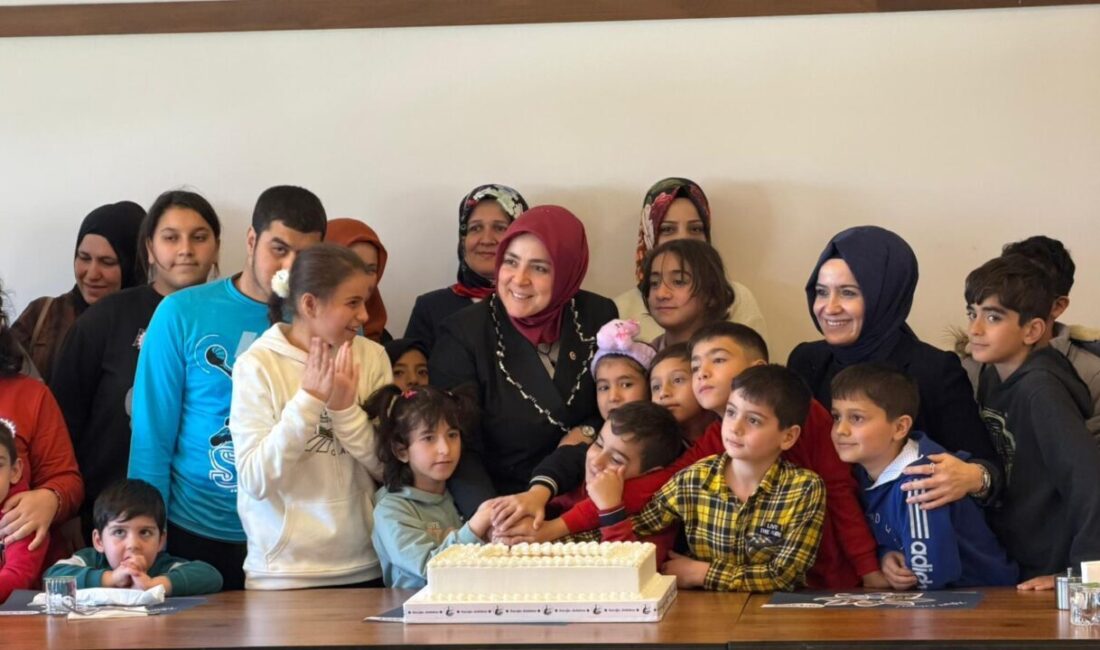 Ayşenur DEMİRTAŞ GÜL-Celal ATALAY/ANKARA, – AK Parti Genel Merkez Kadın