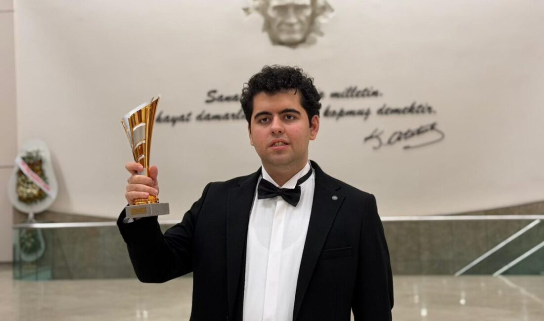 Ayşenur DEMİRTAŞ GÜL-Batuhan DURNAOĞLU/ANKARA, – ANKARA Müzik ve Güzel Sanatlar