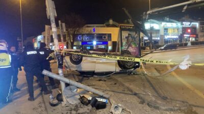 Kadircan GÜLER/ANKARA, – ANKARA’nın Çankaya ilçesinde otomobilin, motosiklete ve sinyalizasyon