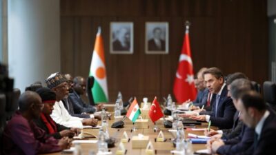 ANKARA, – ENERJİ ve Tabii Kaynaklar Bakanı Alparslan Bayraktar, Nijer