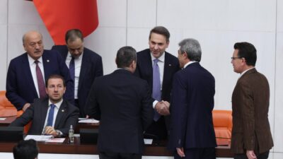 Kübra SONKAYA/ANKARA, -ENERJİ ve Tabii Kaynaklar Bakanı Alparslan Bayraktar, “Diyarbakır’da