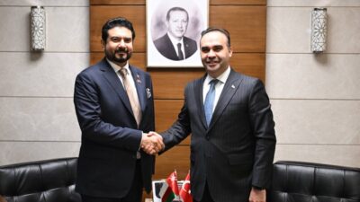 ANKARA, – SANAYİ ve Teknoloji Bakanı Mehmet Fatih Kacır, Umman