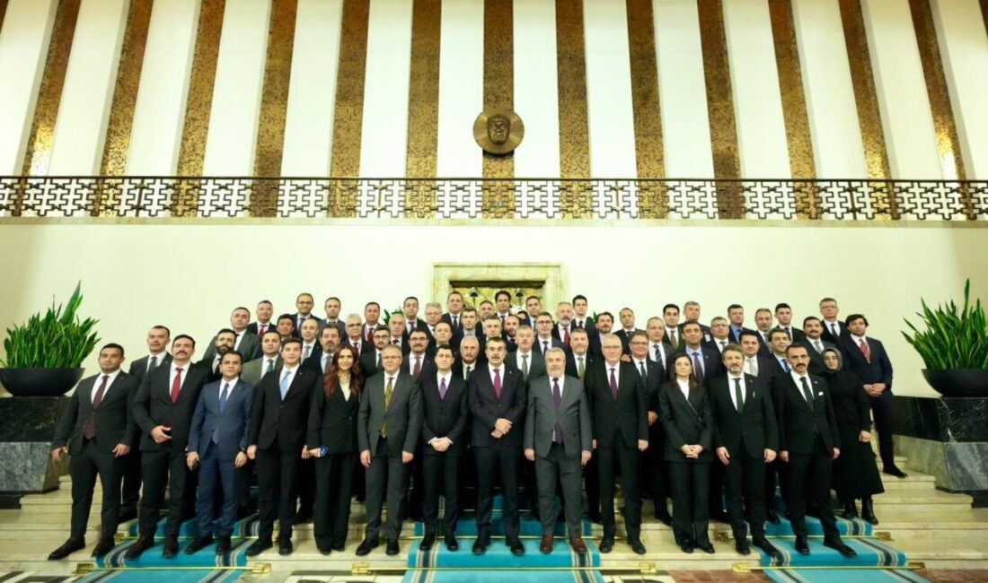 ‘İTFAİYECİYE MÜLAKAT MEŞRU, ÖĞRETMENE DEĞİL Mİ?’ Ardından Bakan Tekin, milletvekillerinin