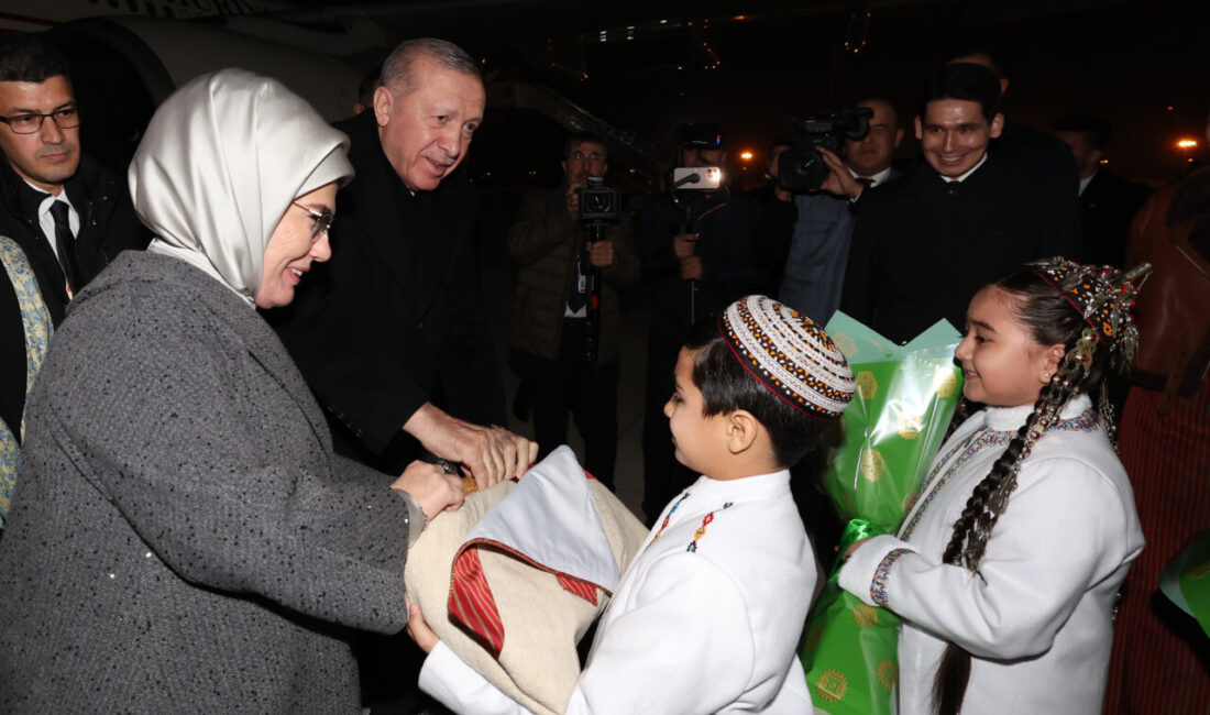 CUMHURBAŞKANI ERDOĞAN, RESMİ TÖRENLE KARŞILANDI Cumhurbaşkanı Recep Tayyip Erdoğan, ‘Uluslararası
