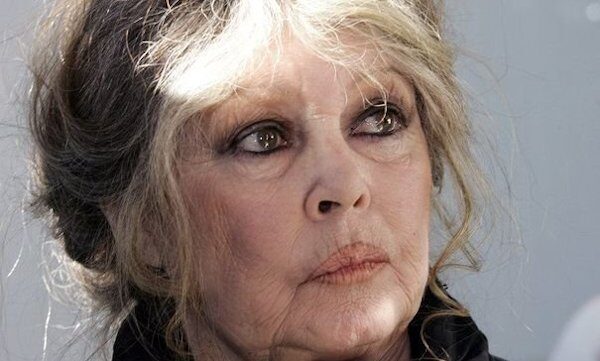 İSTANBUL, – FRANSIZ oyuncu Brigitte Bardot, 91 yaşında hayatını kaybetti.