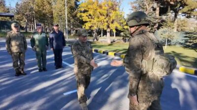ANKARA, – GENELKURMAY Başkanı Orgeneral Selçuk Bayraktaroğlu, kuvvet komutanlarıyla birlikte
