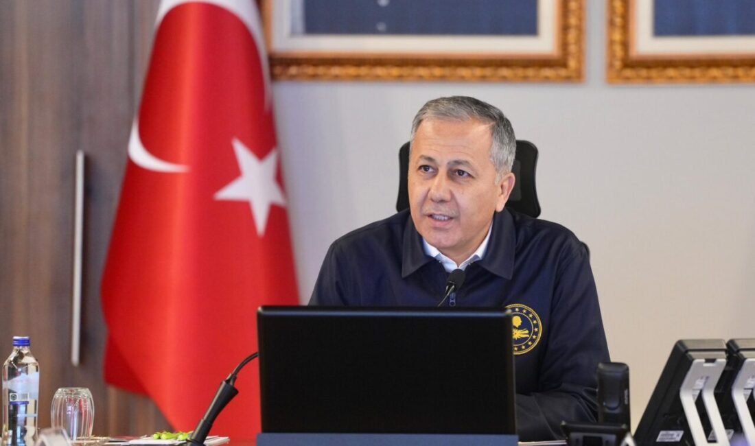 ANKARA, – İÇİŞLERİ Bakanı Ali Yerlikaya, yeni yıl tedbirlerine ilişkin