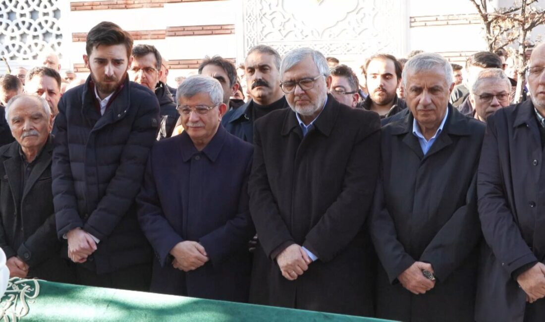 Esra GÜNTEPE – Ataberk KURT / İSTANBUL, – GELECEK Partisi