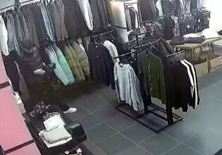 İhsan DÖRTKARDEŞ / İSTANBUL, – AVCILAR’da bir mağazaya müşteri gibi