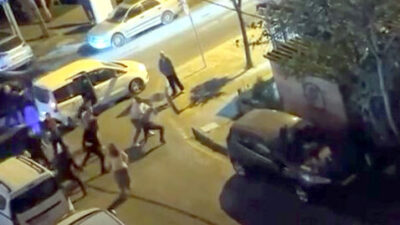 İhsan DÖRTKARDEŞ / İSTANBUL, – AVCILAR’da 2 grup arasında sokak