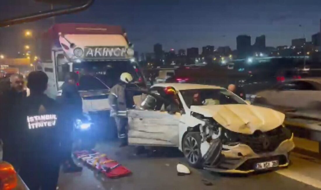 Özgür EREN / İSTANBUL, – BAĞCILAR, TEM Otoyolu Mahmutbey gişeler