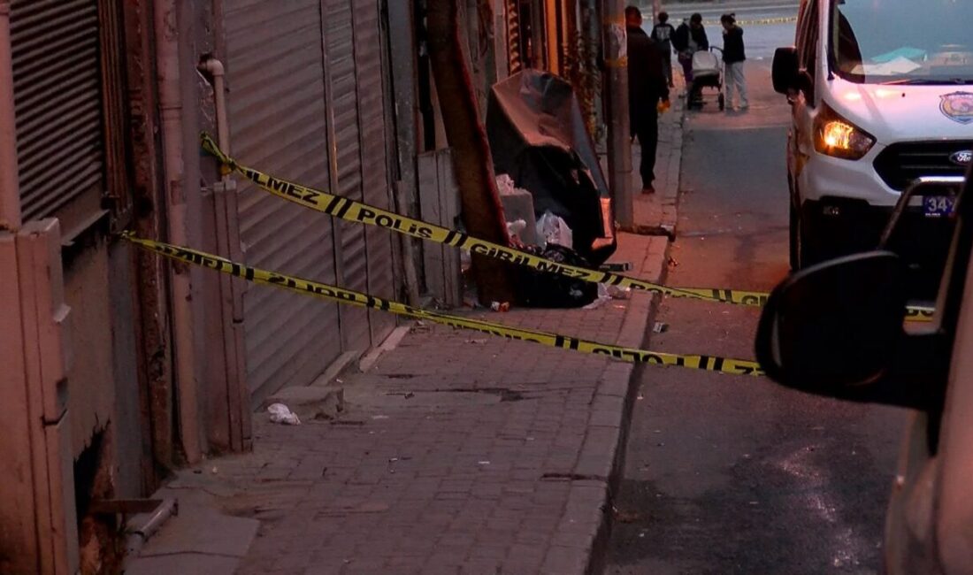 Baran AKKAYA-Uğur ŞAHİN/İSTANBUL, -BAYRAMPAŞA’da 4 katlı binanın 3’üncü katında oturan