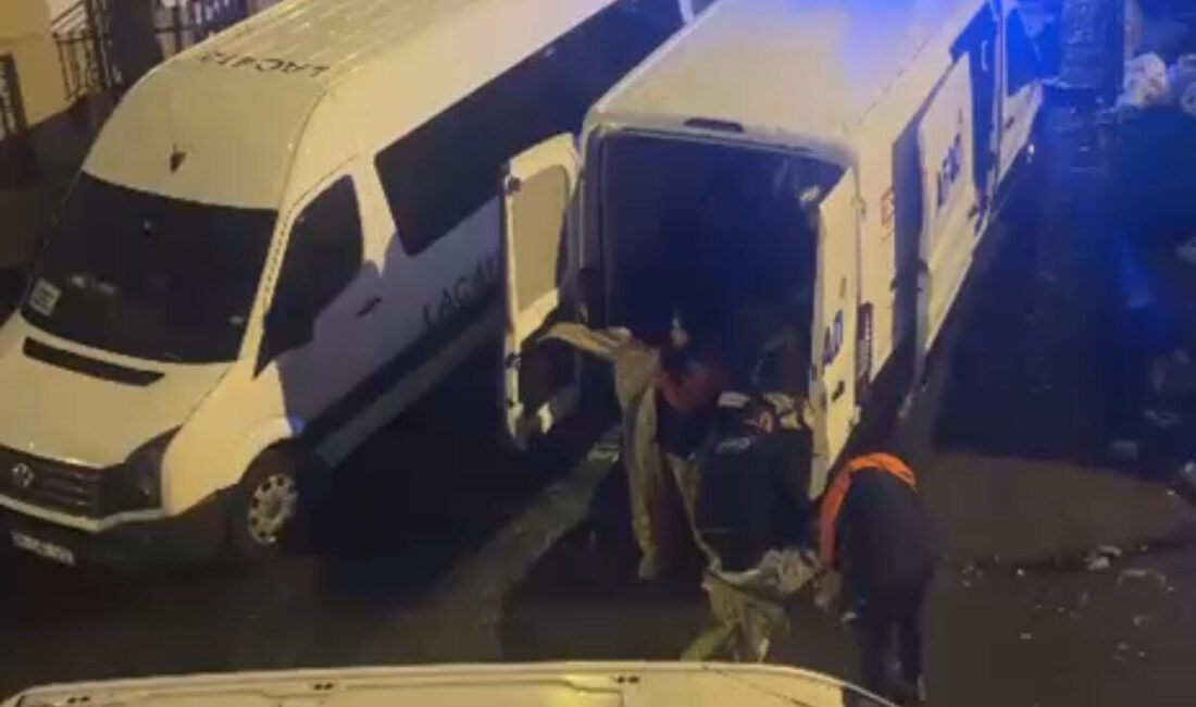 Doğan Can CESUR / İSTANBUL – BEYOĞLU’nda bir firmaya ilaçlama