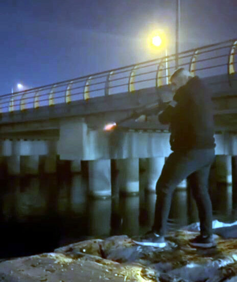 Ramazan IŞIKLI-Veysel TİMDU/İSTANBUL, – BÜYÜKÇEKMECE Gölü’nde uzun namlulu silahlı kişi