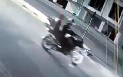 Ramazan IŞIKLI-Veysel TİMDU/İSTANBUL, – BÜYÜKÇEKMECE’de caddede ‘U’ dönüşü yapmak isteyen