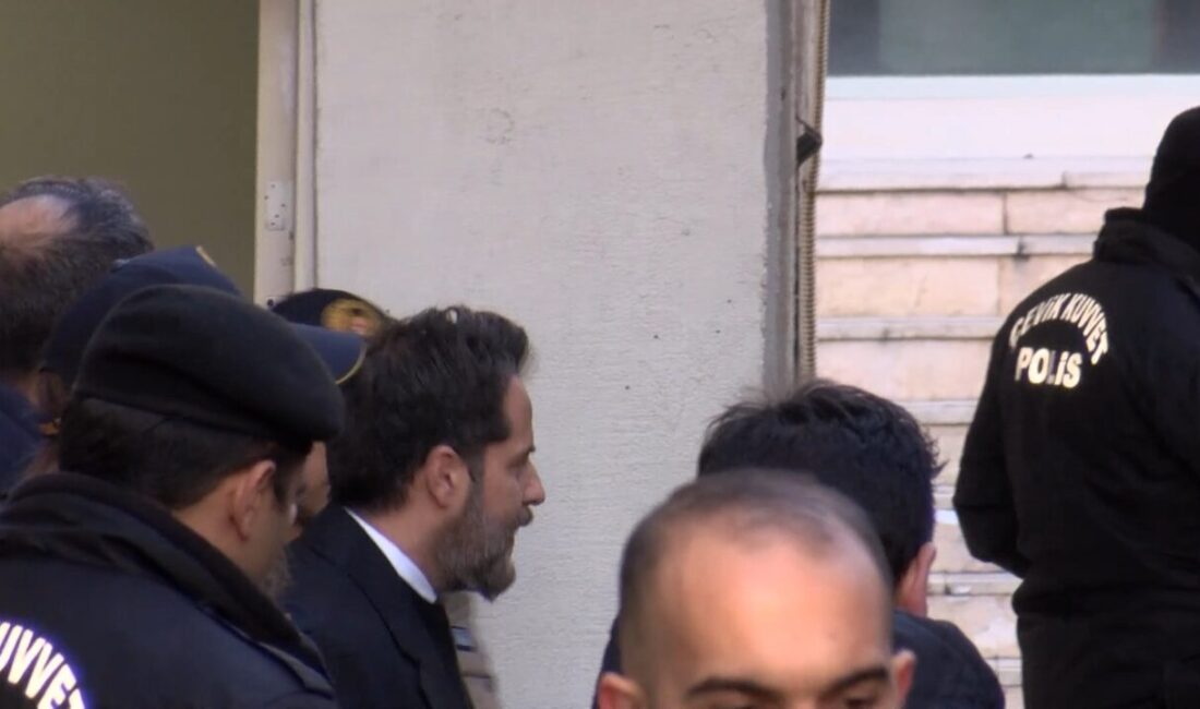 Ayşe GÜREL- Emre KURT – Gülseren KARAPINAR – Harun ŞAHBAZOĞLU