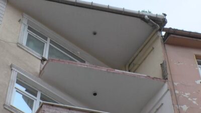 Baran AKKAYA/İSTANBUL, -GÜNGÖREN’de 5 katlı binanın en üst katındaki dairenin