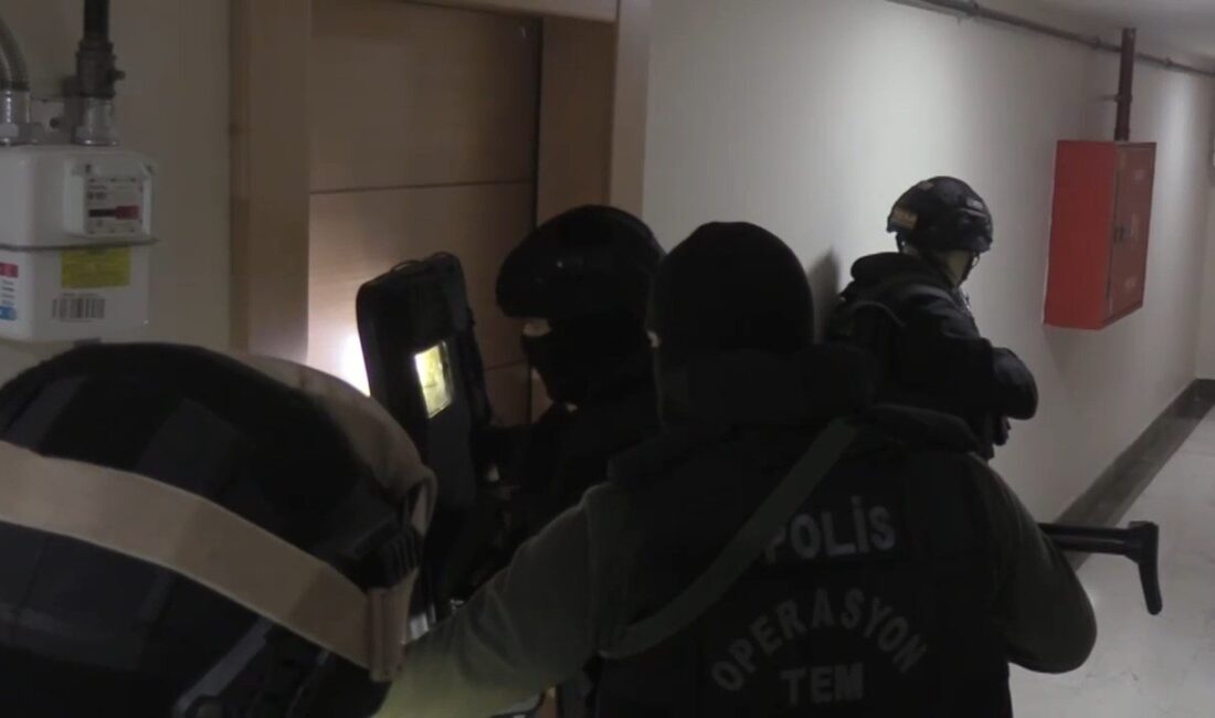 Derya EVREN KORKMAZ/İSTANBUL, – İstanbul’da yürütülen operasyon kapsamında DEAŞ Silahlı
