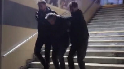 Ali AKSOYER/İSTANBUL, – İSTANBUL’da hakkında ‘Resmi belgede sahtecilik’ ve ‘Dolandırıcılık’