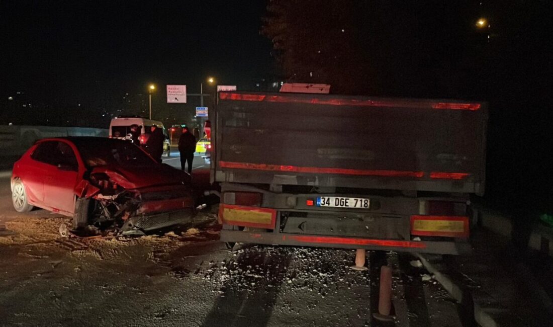 Mehmet Kaan KURT/İSTANBUL, – KAĞITHANE’de, iddiaya göre makas attığı sırada