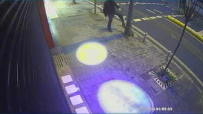 Doğan Can CESUR / İSTANBUL – KAĞITHANE’de gece yarısı yolda