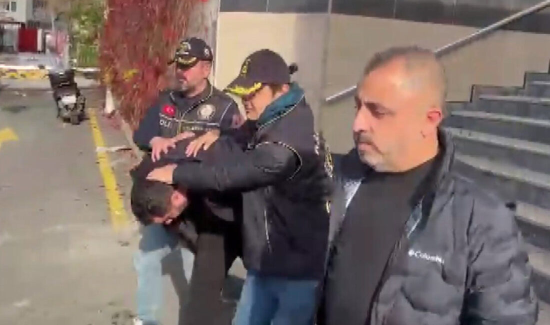 Ali AKSOYER / İSTANBUL, – KÜÇÜKÇEKMECE’de denetim yapan bekçilerden kaçarken,