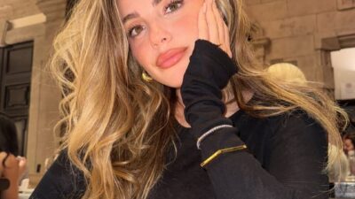 İSTANBUL, – Uyuşturucu soruşturması kapsamında oyuncu Ezgi Eyyüboğlu’nunda aralarında olduğu