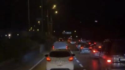 Mert ORDU – Hiba HAKBİLİR/İSTANBUL, – ÜMRANİYE’de vakaya giden ambulansa