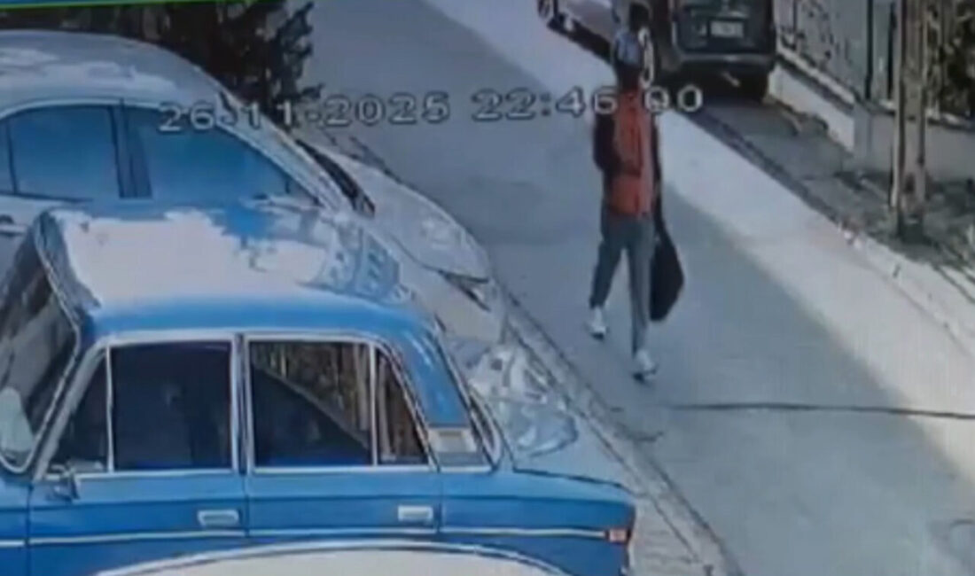 Ali AKSOYER/İSTANBUL, ÜMRANİYE’de hırsızlık yapan şüpheli, evde karşılaştığı S.F.’yi 5