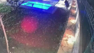 Ali AKSOYER / İSTANBUL, – TUZLA’da lüks bir villaya girerek