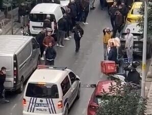 Vehbi DEMİR / İSTANBUL, – ZEYTİNBURNU’nda 2 grup arasında park