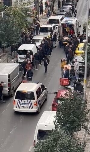 Vehbi DEMİR / İSTANBUL, – ZEYTİNBURNU’nda 2 grup arasında park