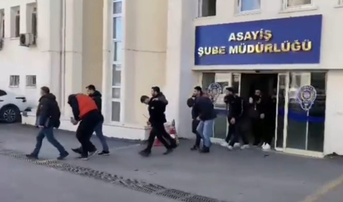ANKARA, – ANKARA merkezli 9 ilde düzenlenen operasyonda, kendilerini polis