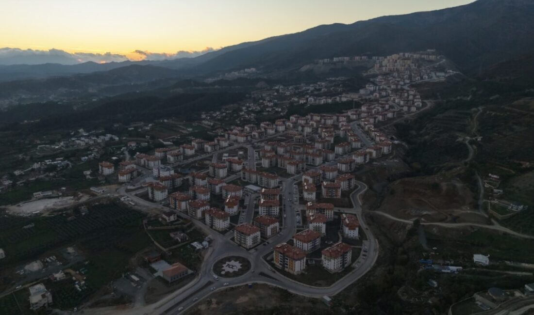 HATAY, – TOROSLAR EDAŞ, Antakya’da deprem sonrası yeniden yapılanma sürecinde