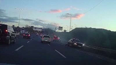 Mehmet Gökhan HAKBİLİR/ ANKARA, – ANKARA’nın Çankaya ilçesinde makas atarak