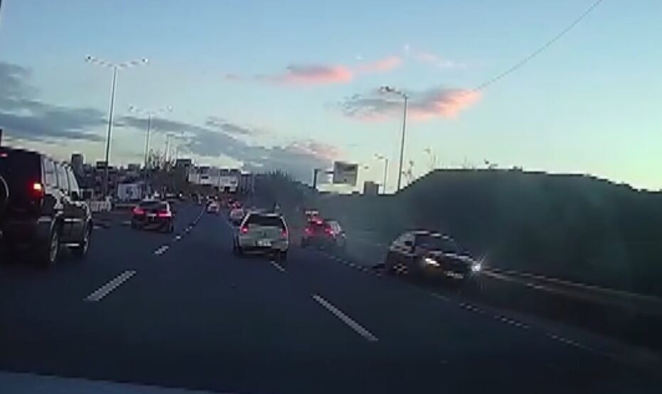 Mehmet Gökhan HAKBİLİR/ ANKARA, – ANKARA’nın Çankaya ilçesinde makas atarak