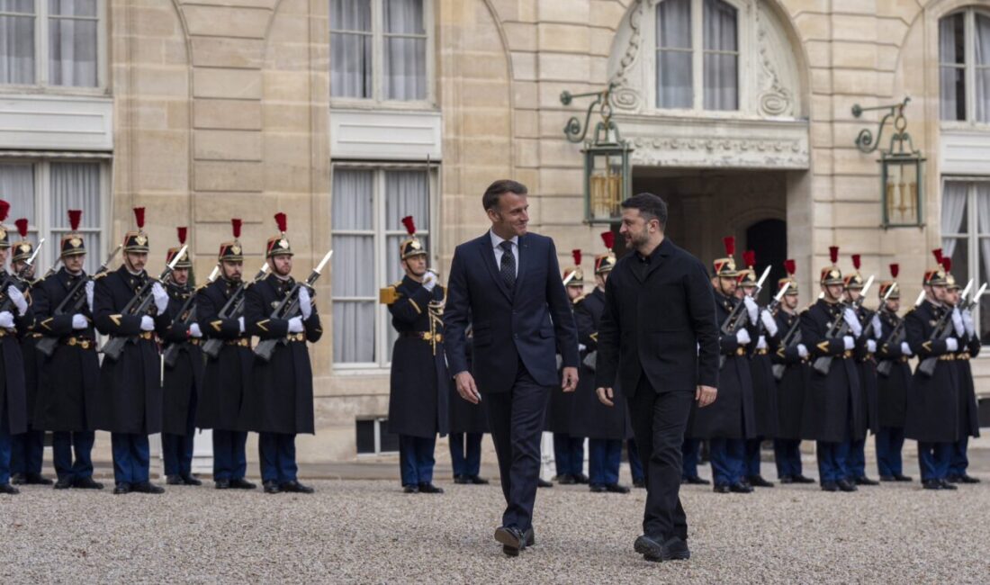 FRANSA, – FRANSA Cumhurbaşkanı Emmanuel Macron, Ukrayna Devlet Başkanı Volodimir