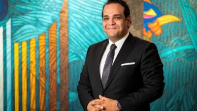 İSTANBUL, – BULLS Yatırım Yurtiçi Satış Direktörü Evren Çakarer ve