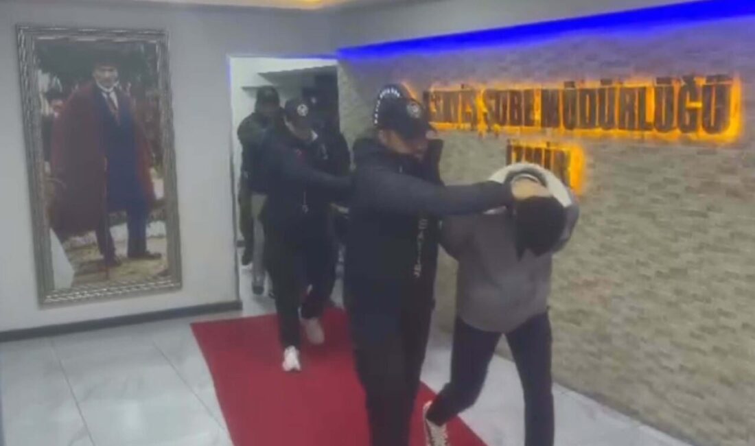 Tolga TAHÇI/İZMİR, – İZMİR merkezli 8 ilde düzenlenen operasyonda, kendilerini