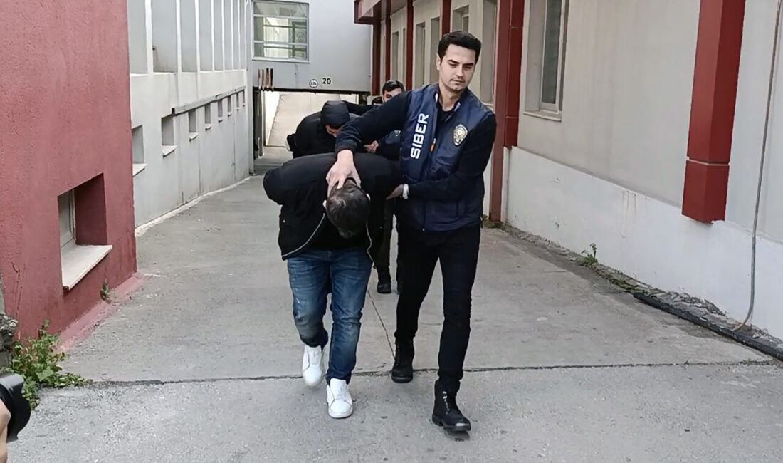 Anıl ATAR/ADANA, – ADANA’da M.A. (28), hafif ticari aracını satmak