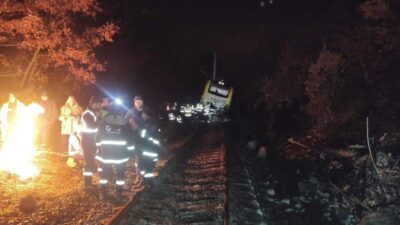 ÇOK SAYIDA SEFER İPTAL EDİLDİ Balıkesir’in Savaştepe ilçesinde toprak kayması