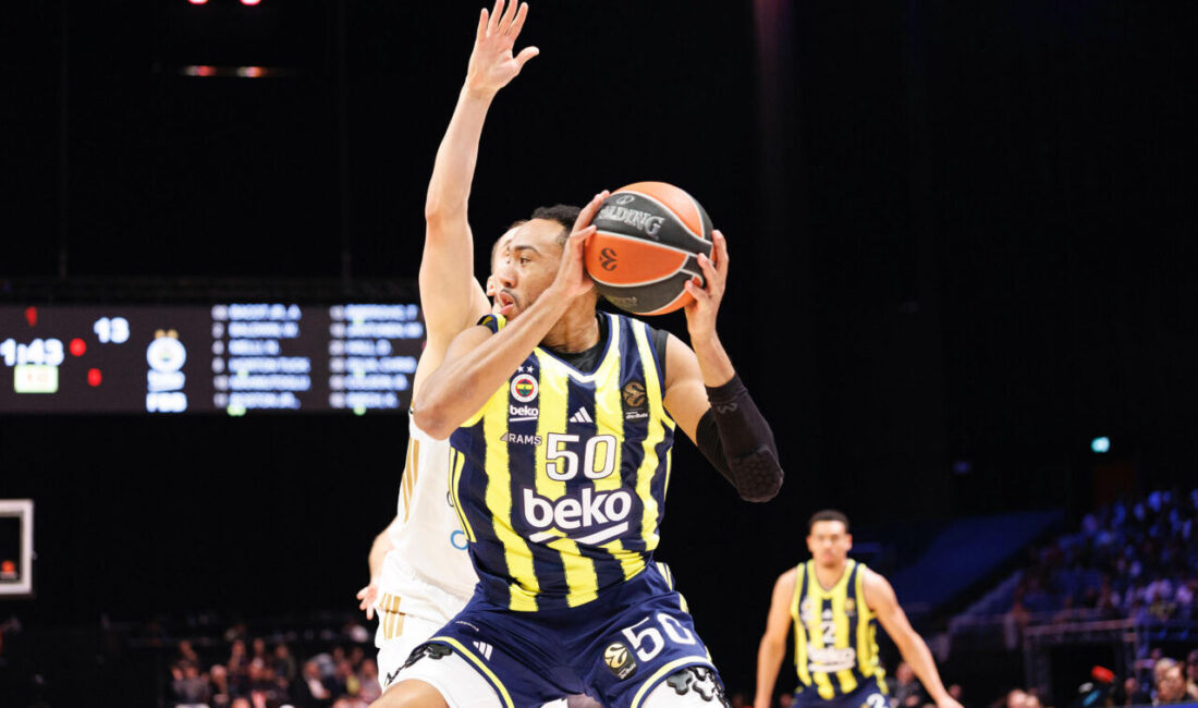 İSTANBUL, – SALON: Coca-Cola Arena HAKEMLER: Carlos Peruga, Milos Koljensic,